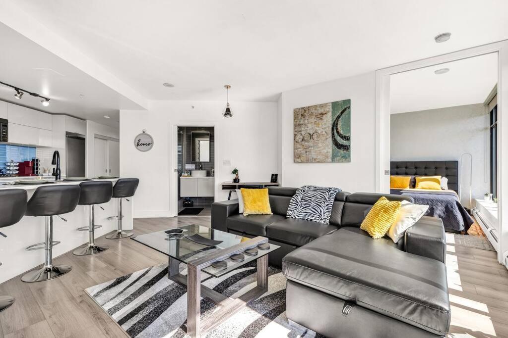 Central Luxury Apartment With Best City Views! Vancouver Ngoại thất bức ảnh