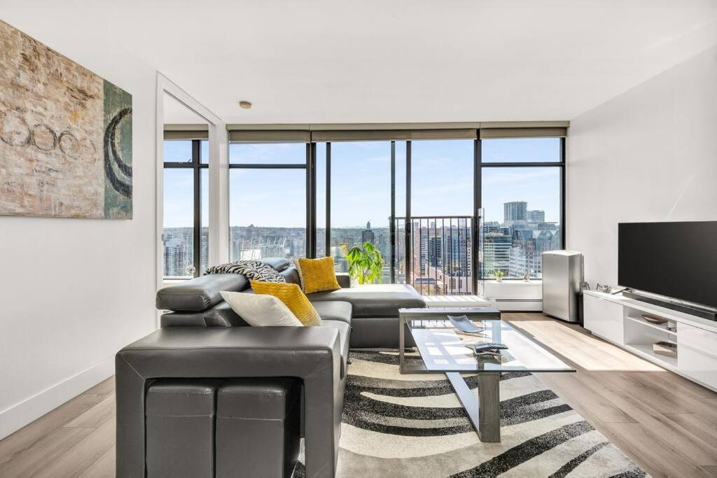 Central Luxury Apartment With Best City Views! Vancouver Ngoại thất bức ảnh