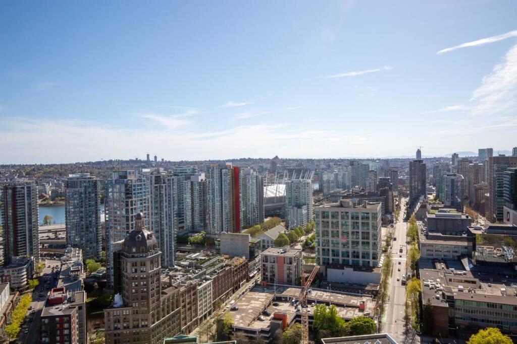 Central Luxury Apartment With Best City Views! Vancouver Ngoại thất bức ảnh
