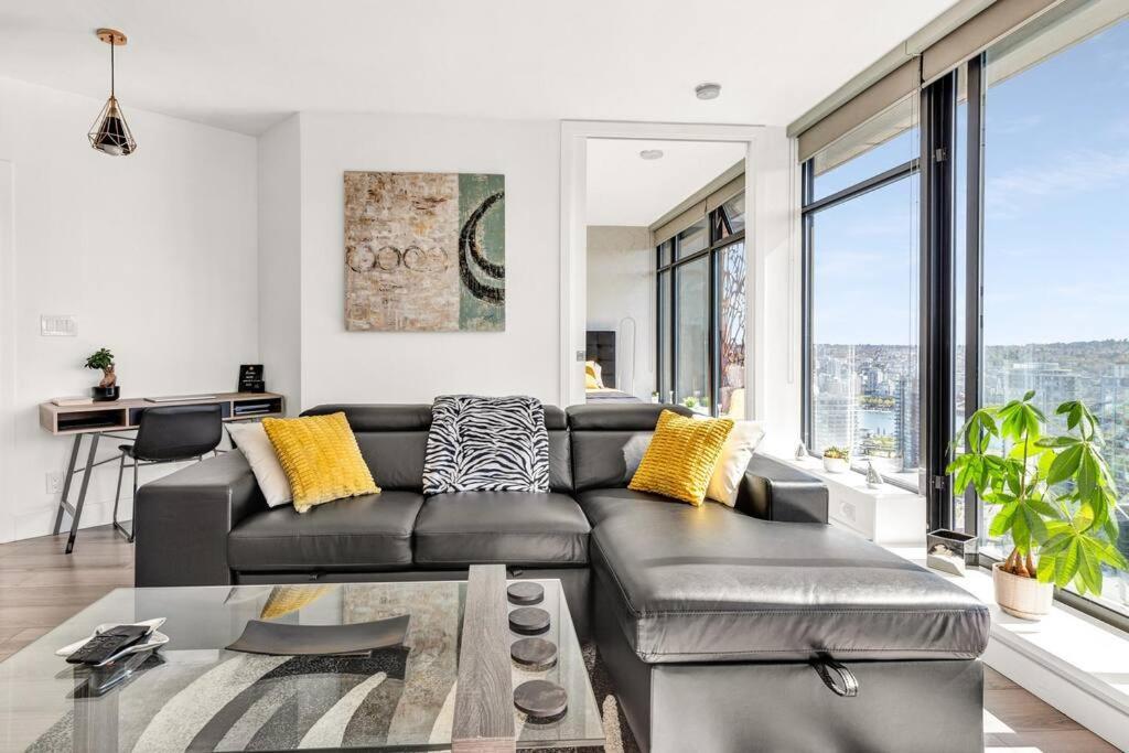Central Luxury Apartment With Best City Views! Vancouver Ngoại thất bức ảnh